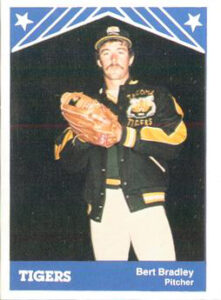 Bert Bradley 1983 minor league baseball card